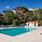 Tropez, De Prestige Apartmán