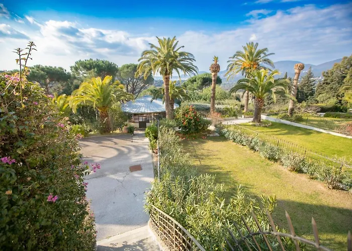 Tropez, De Prestige شقة